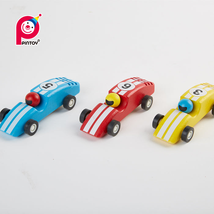 Racing car